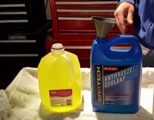 Can You Mix Hoat With Regular Antifreeze?