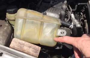 Flex Seal Coolant Reservoir