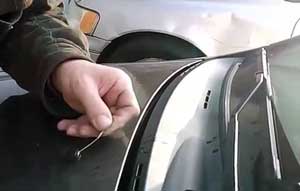 How Do You Fix a Windshield Washer That Won'T Spray?
