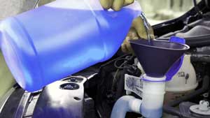 How many gallons is windshield washer fluid?