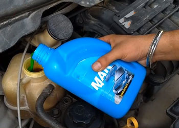 You are currently viewing How to Add Radiator Fluid