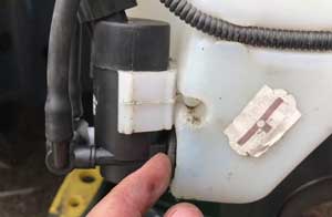 What Causes Windshield Washer Pump to Stop Working?