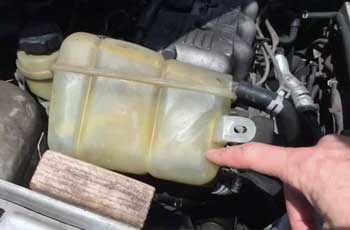 You are currently viewing Will Windshield Washer Fluid In Radiator Overflow Cause Engine Problems