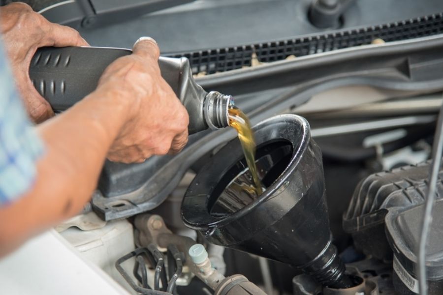 Is Oil Flammable [High flammability Reason Answered]