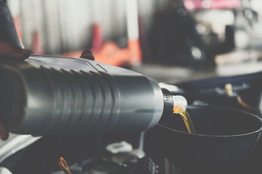 Switched To Synthetic Oil Now Leaking (Solution)