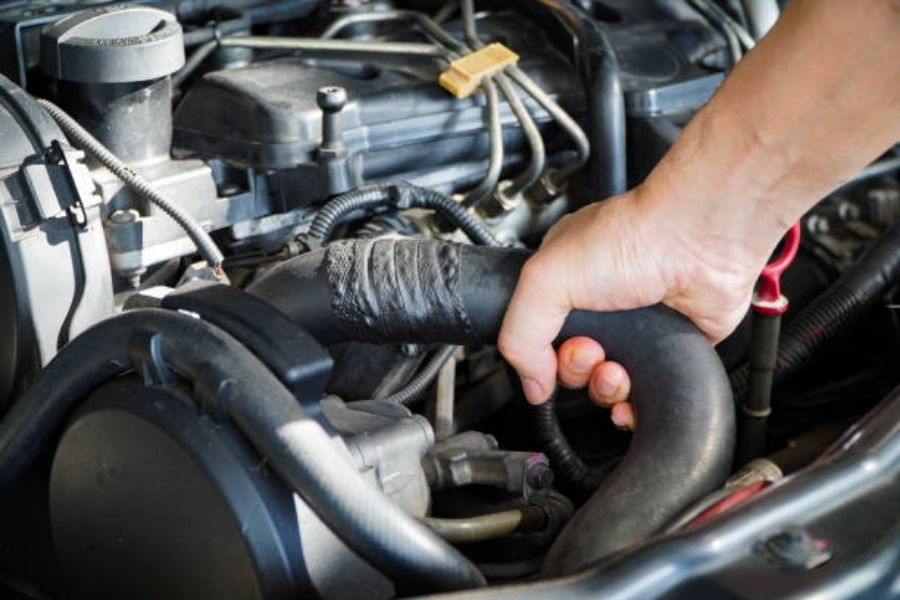 Will Running A Empty Radiator Pull Fluid From The Reservoir